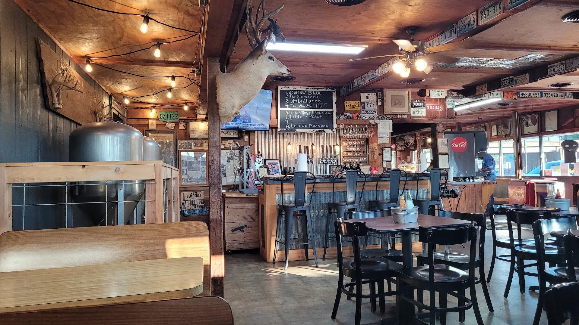 outlaw's bar-b-que